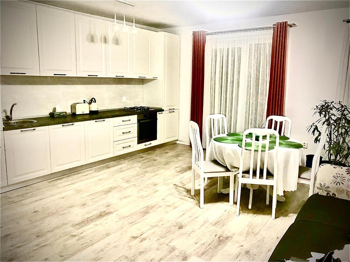 Reea'S Apartment In Sibiu Dış mekan fotoğraf